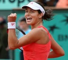 Ana Ivanovic juicht na winst in Roland Garros finale 2008